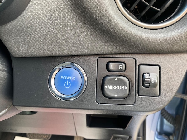 Used Toyota Yaris 2016 for sale - 75757388: Photo 21