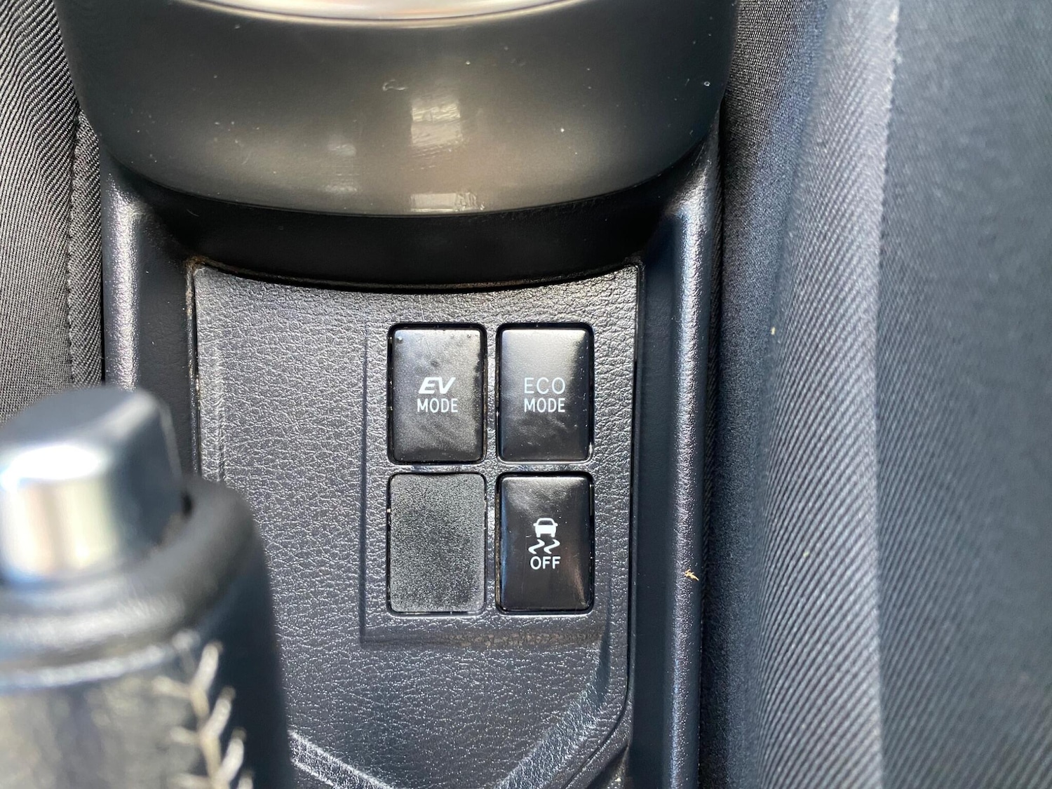 Used Toyota Yaris 2016 for sale - 75757388: Photo 23