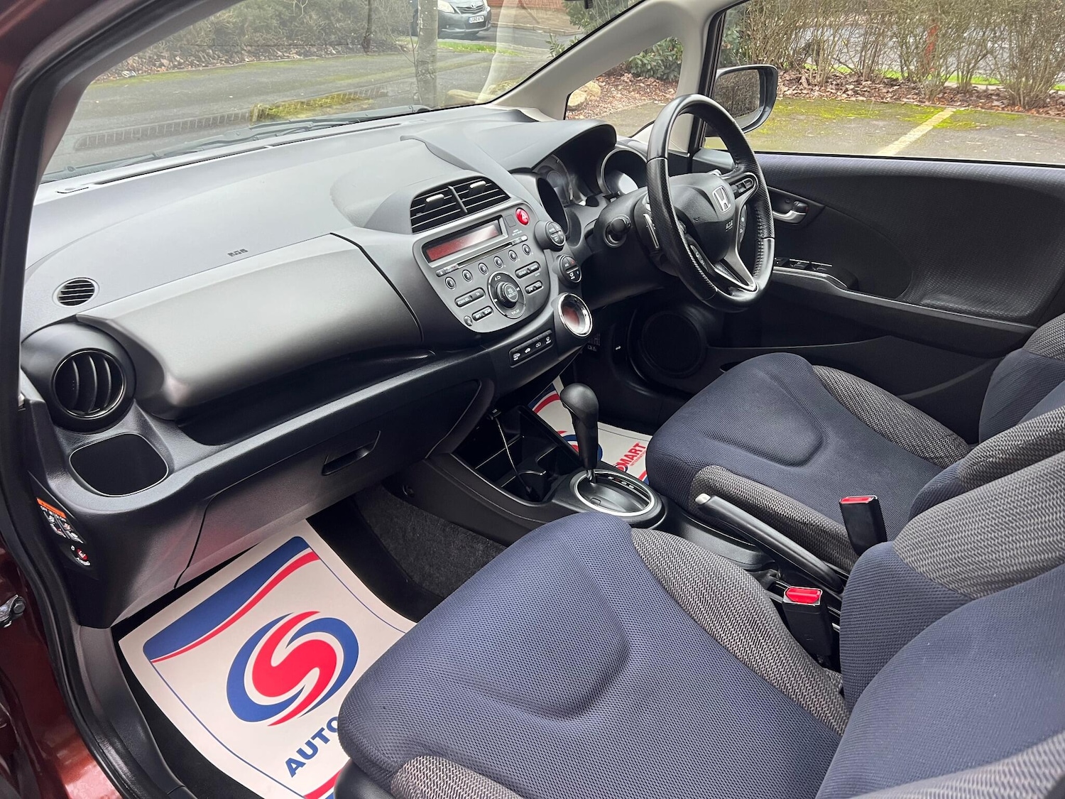 Used Honda Jazz 2011 for sale - 77285941: Photo 9