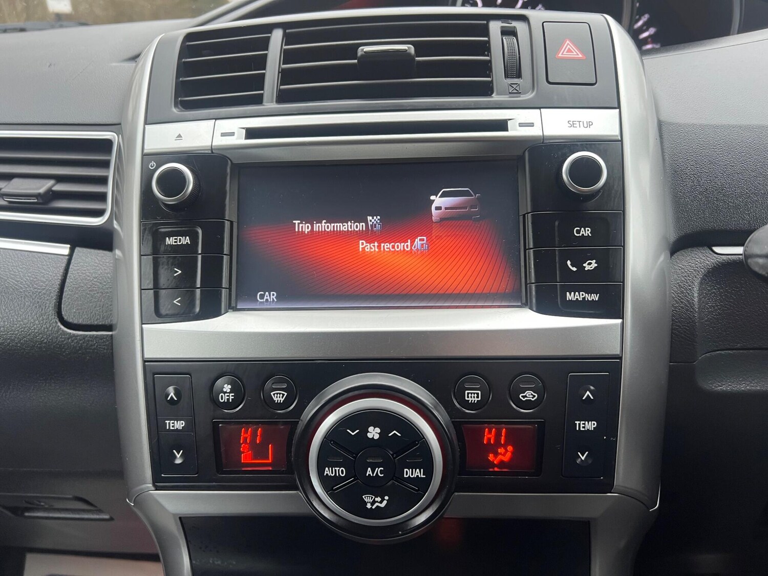 Used Toyota Verso 2016 for sale - 77575996: Photo 15