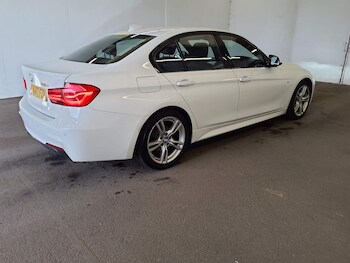 Used BMW 3 Series 2017 for sale - 76472189: Photo