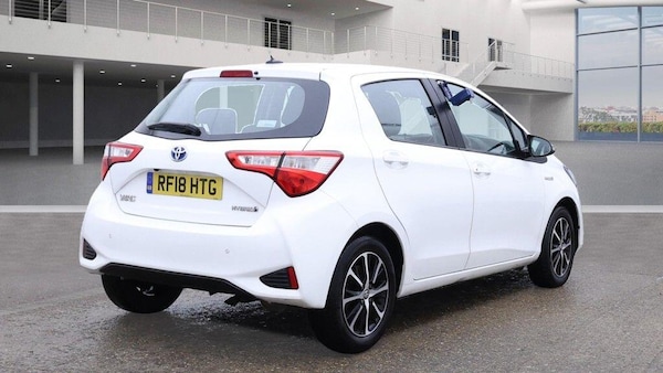 Used Toyota Yaris 2018 for sale - 76283563: Photo 4