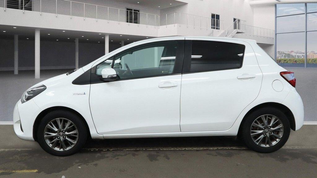 Used Toyota Yaris for sale - 77658640: Photo 12