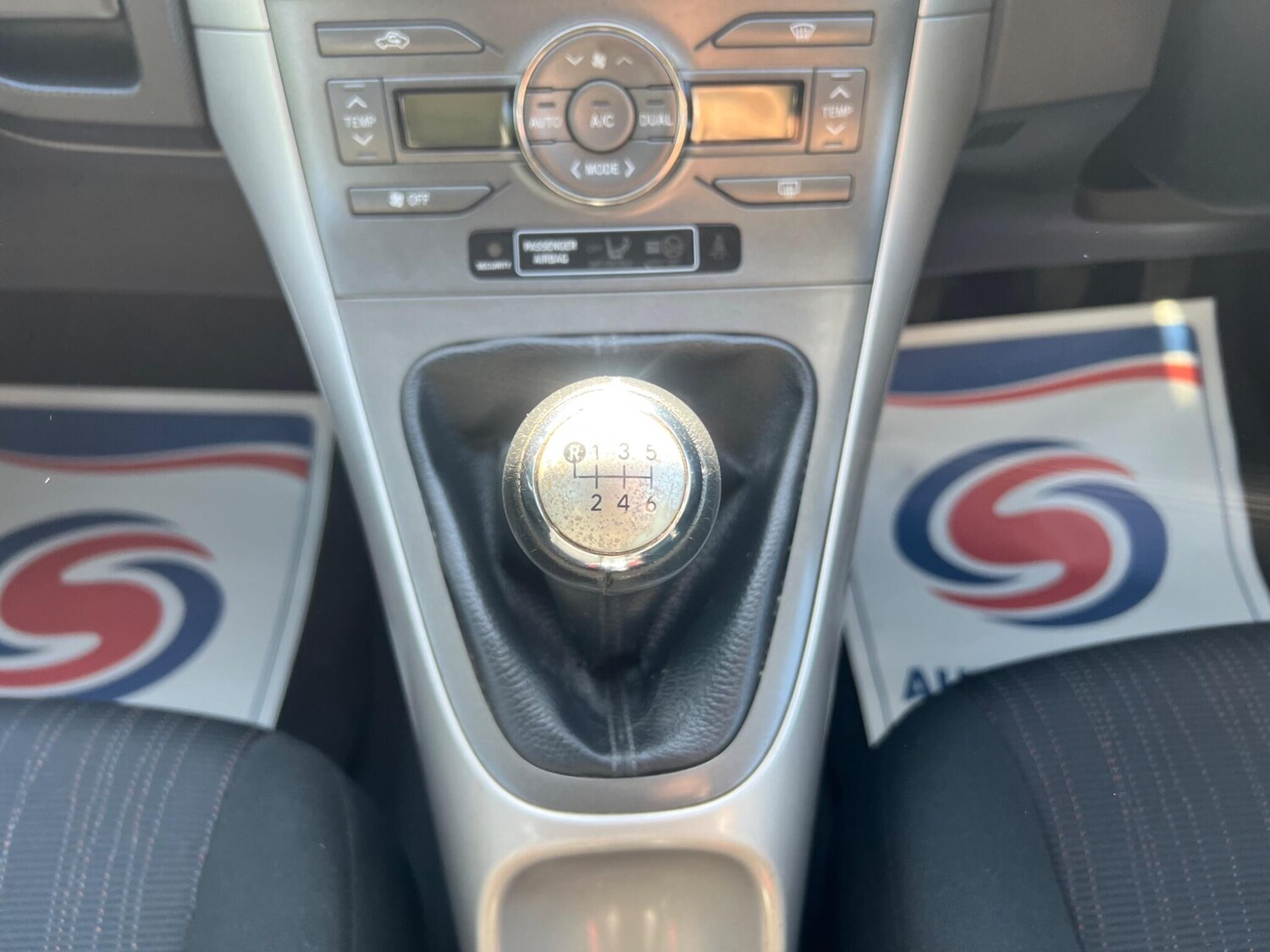 Used Toyota Auris 2009 for sale - 78220700: Photo 14