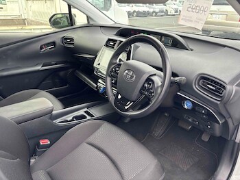 Used Toyota Prius 2021 for sale - 77576014: Photo