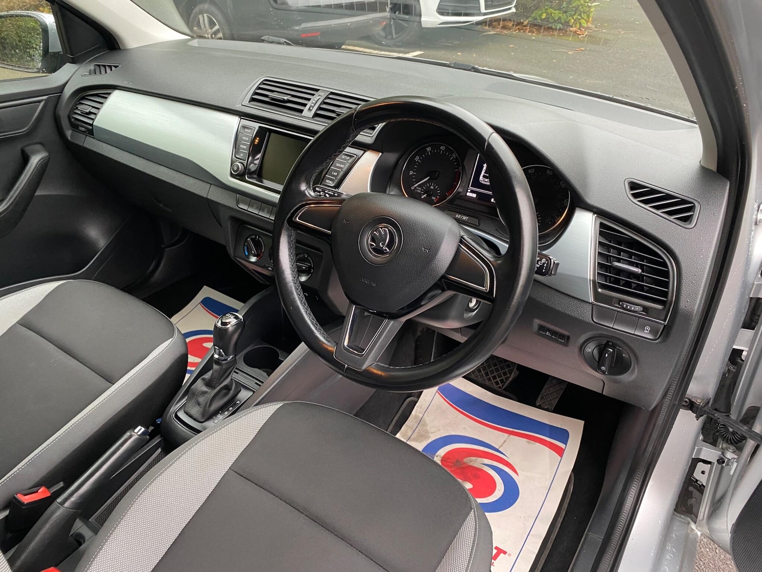 Used Skoda Fabia 2015 for sale - 76042091: Photo 10