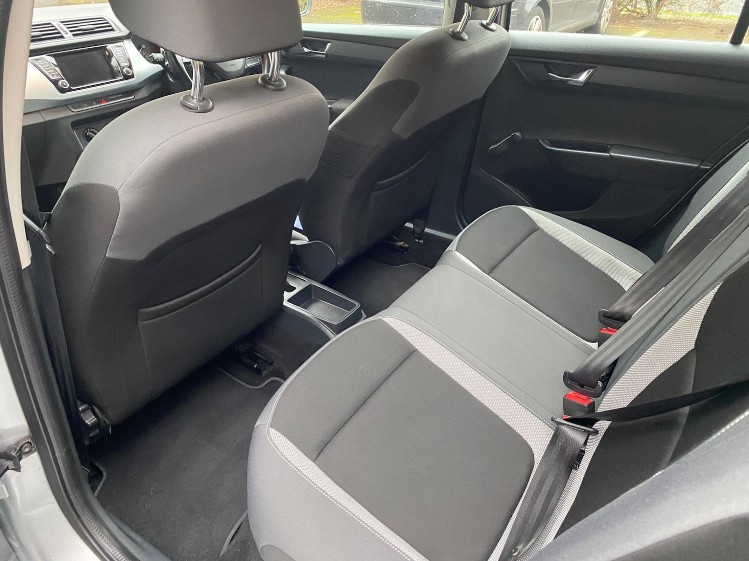 Used Skoda Fabia 2015 for sale - 76042091: Photo 23