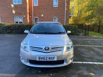 Used Toyota Auris 2012 for sale - 77009886: Photo