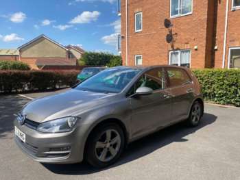 Used Volkswagen Golf 2015 for sale - 74944603: Photo