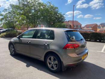 Used Volkswagen Golf 2015 for sale - 74944603: Photo
