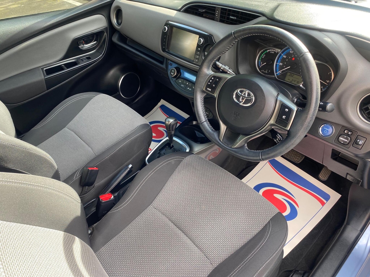 Used Toyota Yaris 2016 for sale - 77031002: Photo 10