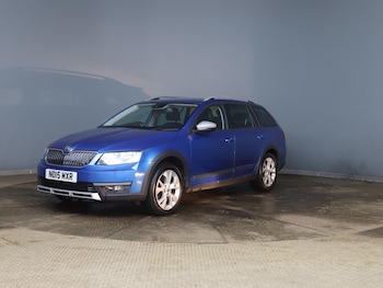 Used Skoda Octavia 2015 for sale - 77009894: Photo