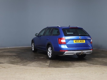Used Skoda Octavia 2015 for sale - 77009894: Photo