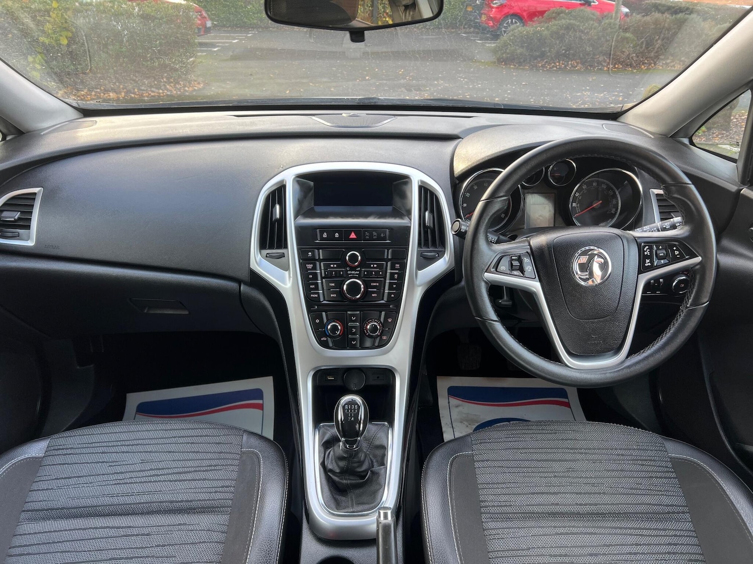 Used Vauxhall Astra 2015 for sale - 77031028: Photo 11