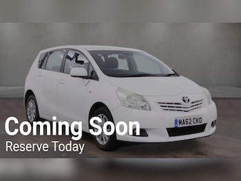 Used Toyota Verso 2012 for sale - 78100595: Photo