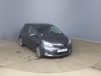 Used Toyota Yaris 2012 for sale - 77854083: Photo