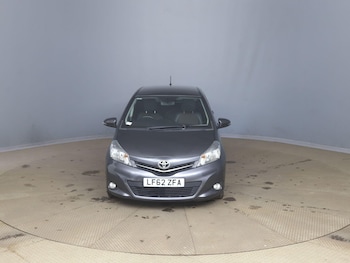 Used Toyota Yaris 2012 for sale - 77854083: Photo