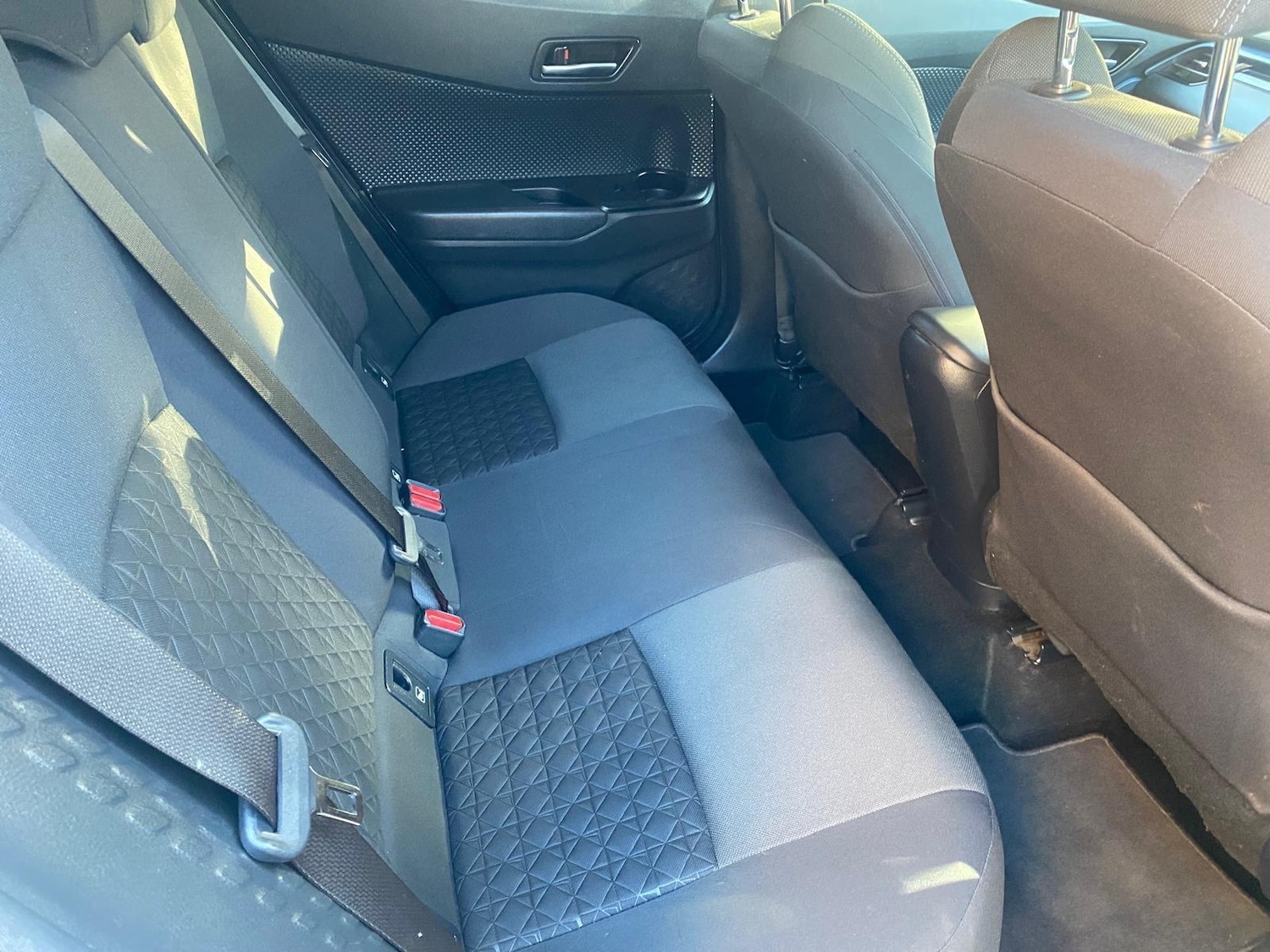 Used Toyota C-HR 2021 for sale - 77239301: Photo 30