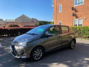Used Toyota Yaris 2017 for sale - 74586055: Photo