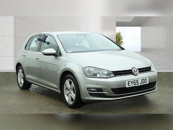 Used Volkswagen Golf 2015 for sale - 78822168: Photo