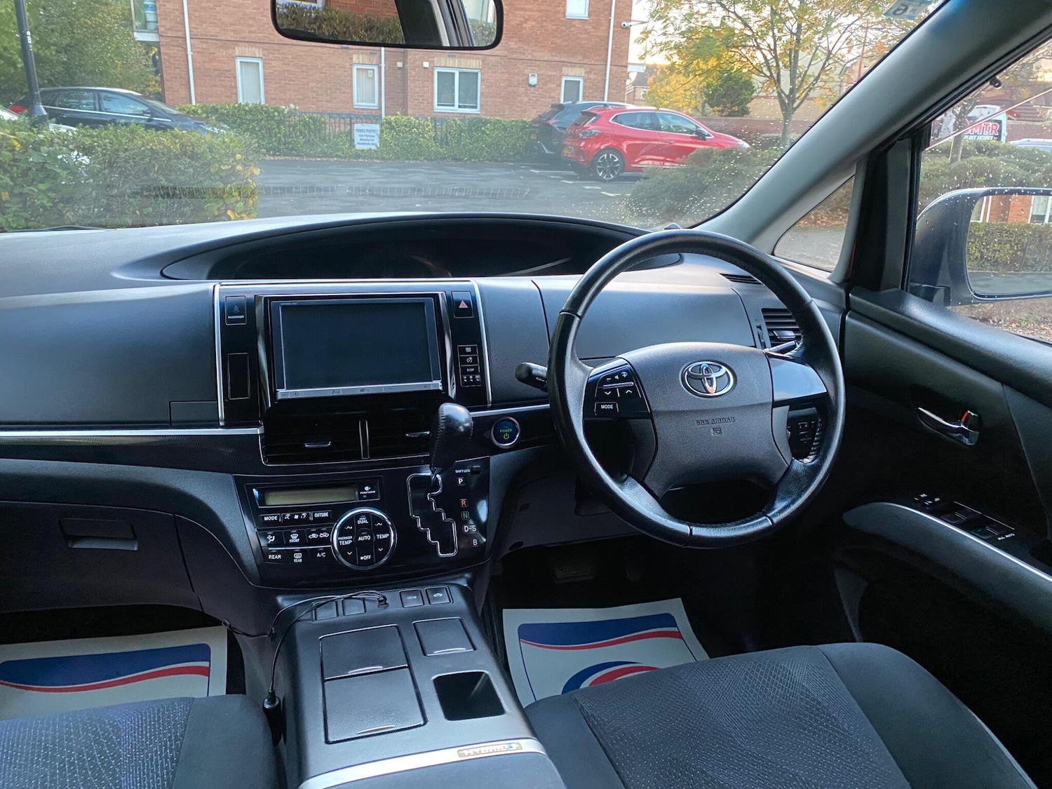 Used Toyota Estima 2025 for sale - 76371530: Photo 11