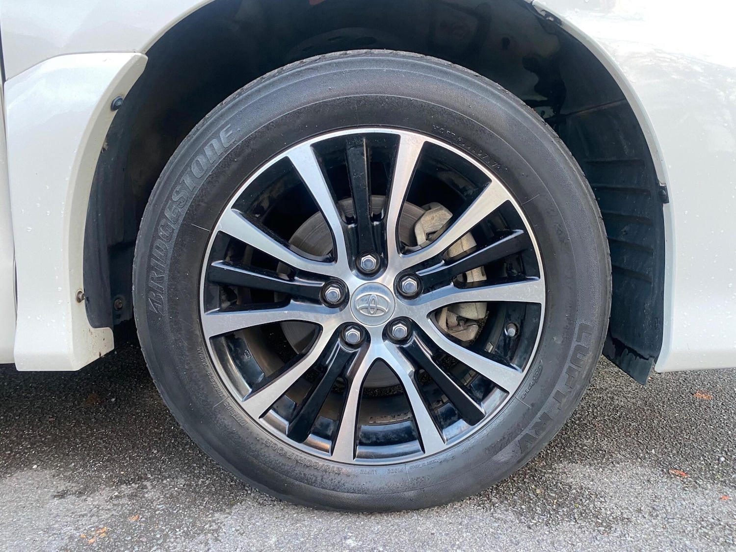 Used Toyota Estima 2025 for sale - 76371530: Photo 32