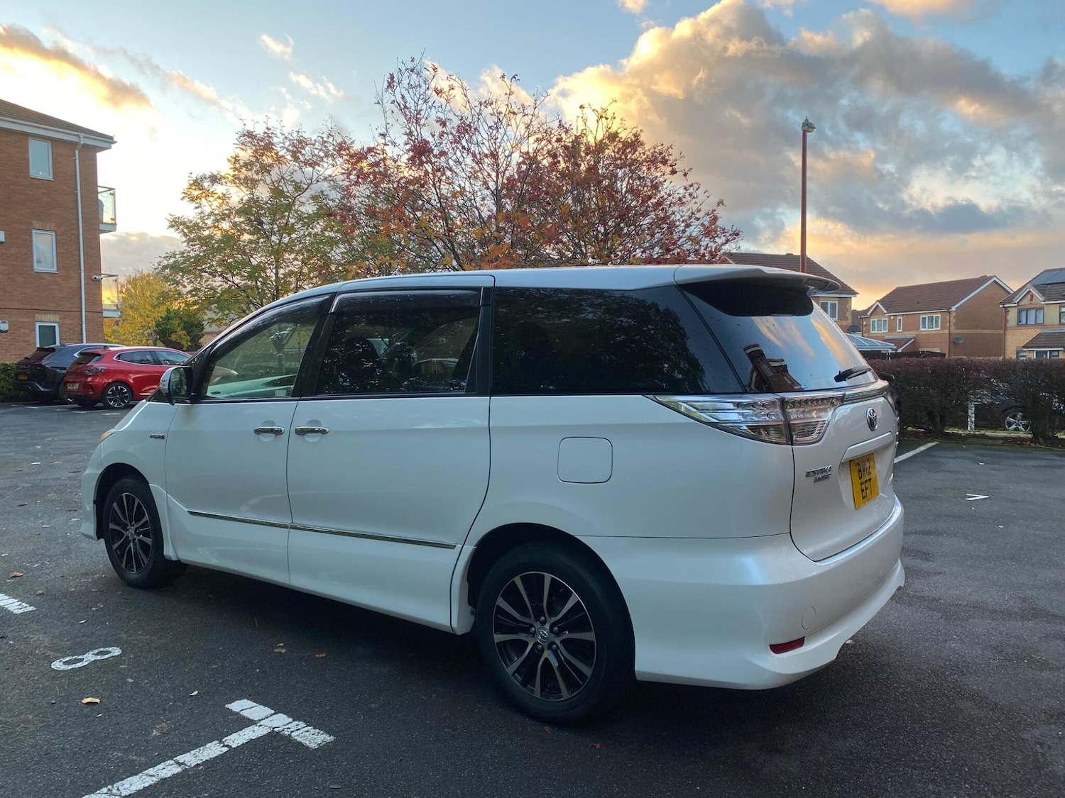 Used Toyota Estima 2025 for sale - 76371530: Photo 4