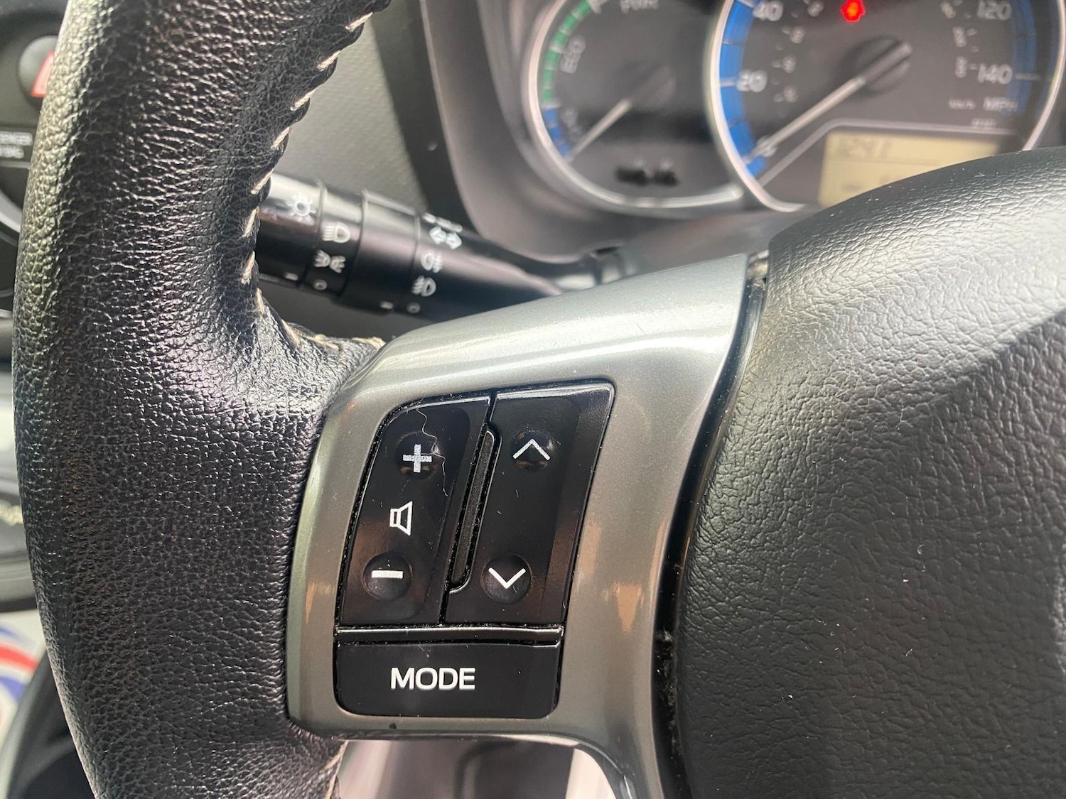 Used Toyota Yaris 2015 for sale - 77145452: Photo 22