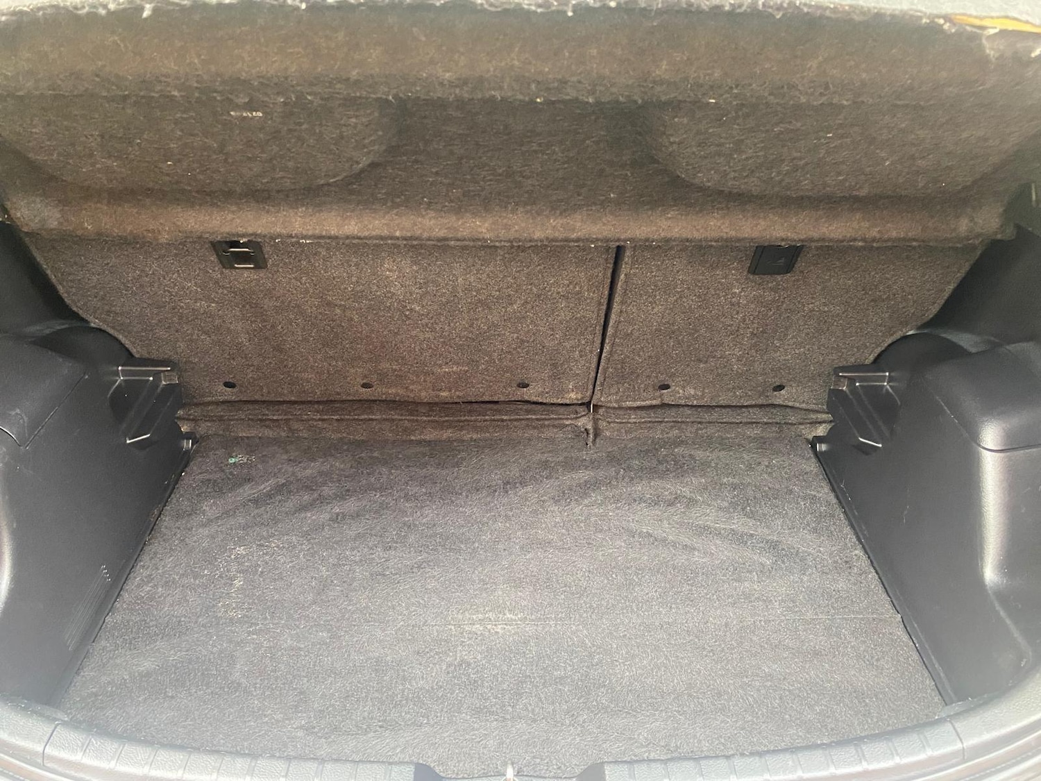 Used Toyota Yaris 2015 for sale - 77145452: Photo 27