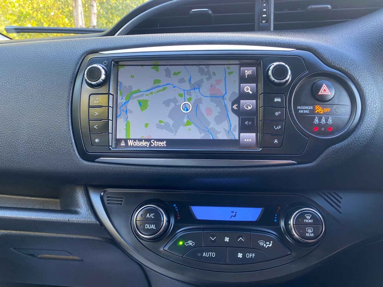 Used Toyota Yaris 2017 for sale - 77031035: Photo 19