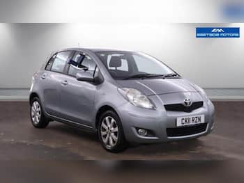 Used Toyota Yaris 2011 for sale - 79768312: Photo