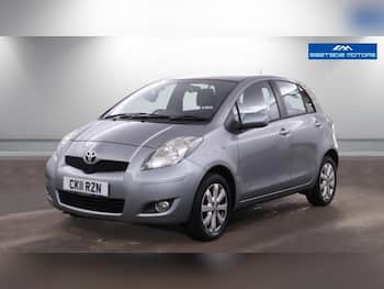 Used Toyota Yaris 2011 for sale - 79768312: Photo