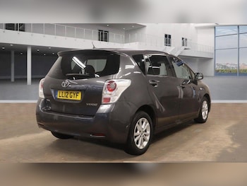 Used Toyota Verso 2012 for sale - 75781596: Photo