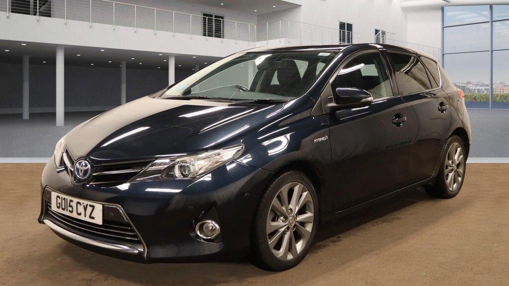 Used Toyota Auris 2015 for sale - 76159240: Photo 2