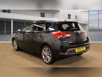 Used Toyota Auris 2015 for sale - 76159240: Photo 3