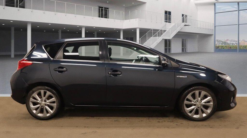 Used Toyota Auris 2015 for sale - 76159240: Photo 5