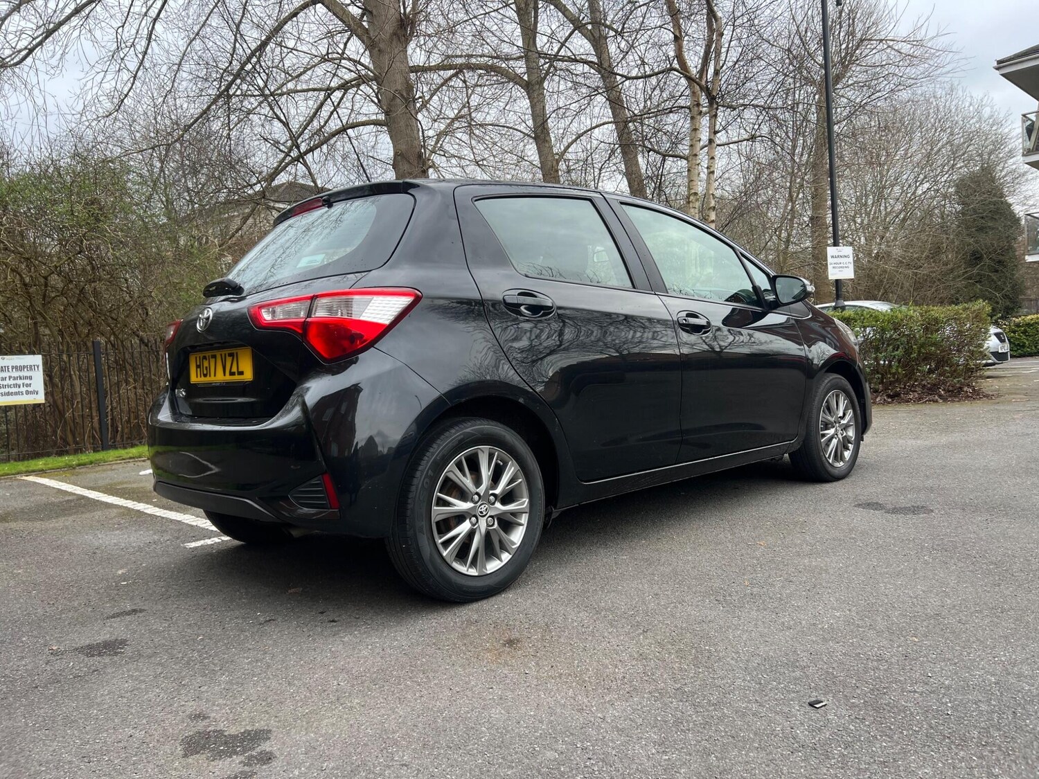 Used Toyota Yaris 2017 for sale - 78220702: Photo 32