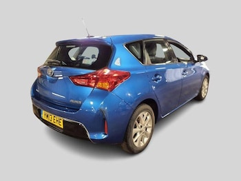 Used Toyota Auris 2013 for sale - 77940693: Photo