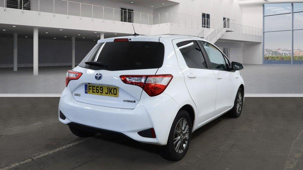 Used Toyota Yaris 2019 for sale - 78172244: Photo 4