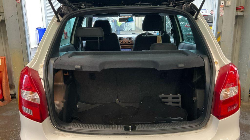 Used Skoda Fabia 2014 for sale - 77238164: Photo 13