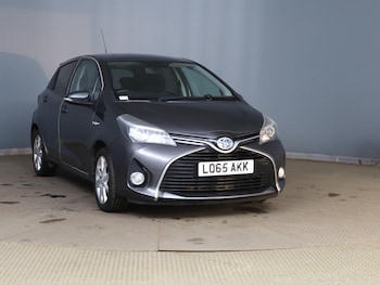 Used Toyota Yaris 2015 for sale - 78481650: Photo