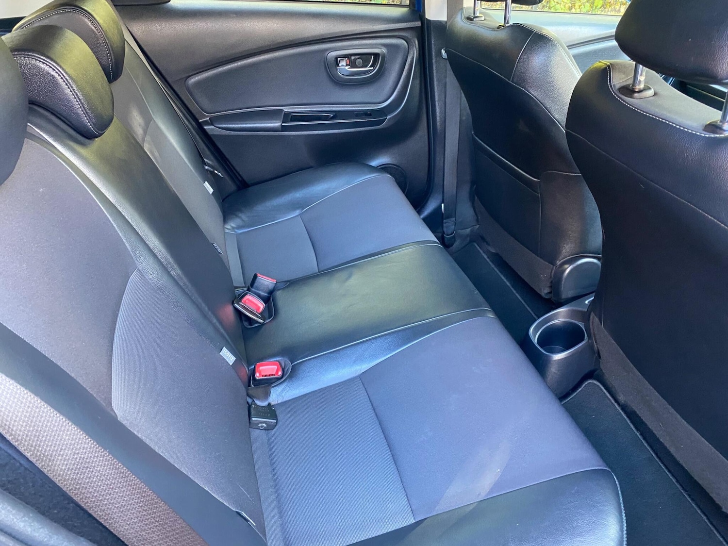 Used Toyota Yaris 2017 for sale - 77285925: Photo 26