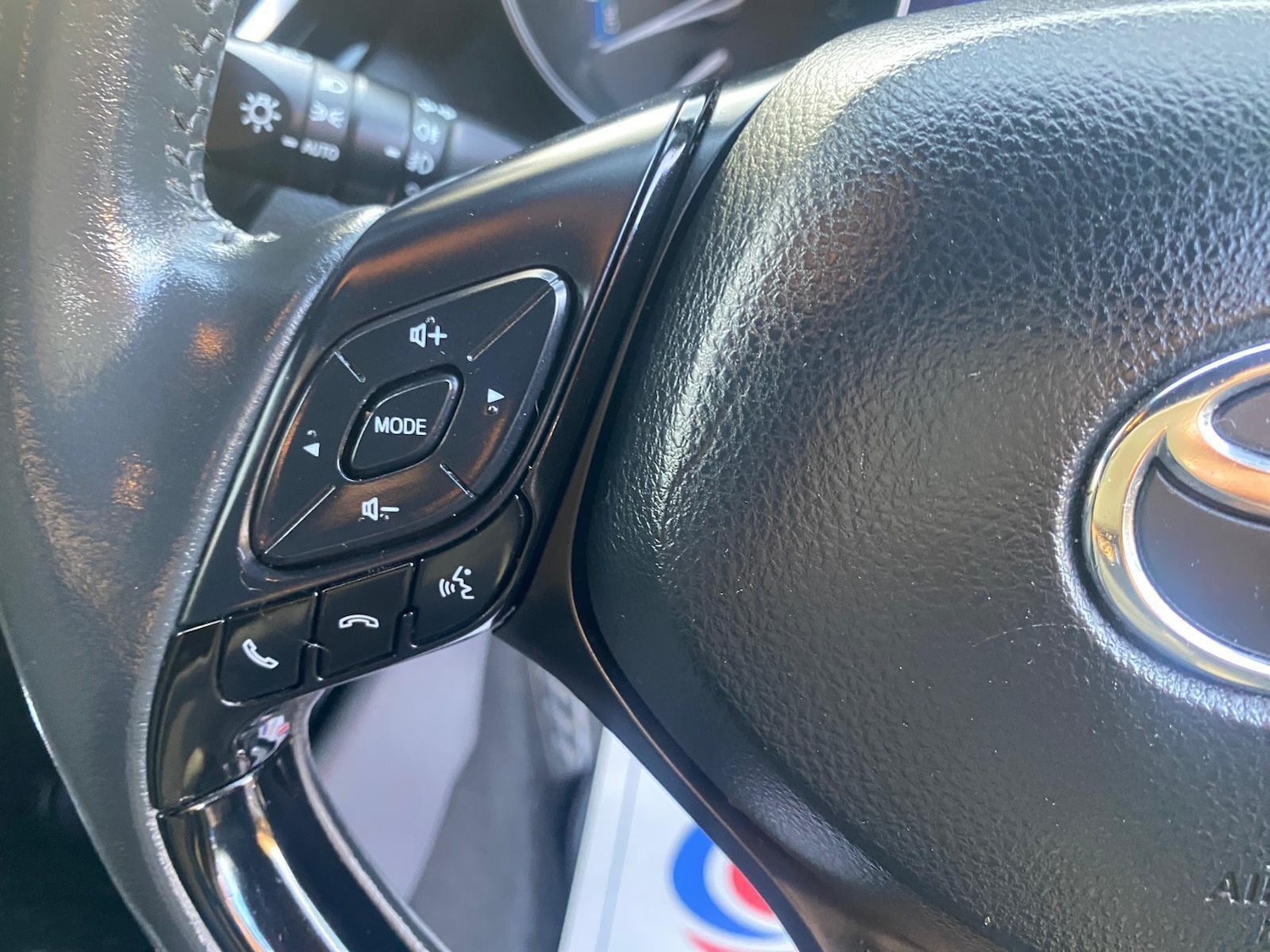 Used Toyota C-HR 2022 for sale - 77009915: Photo 15