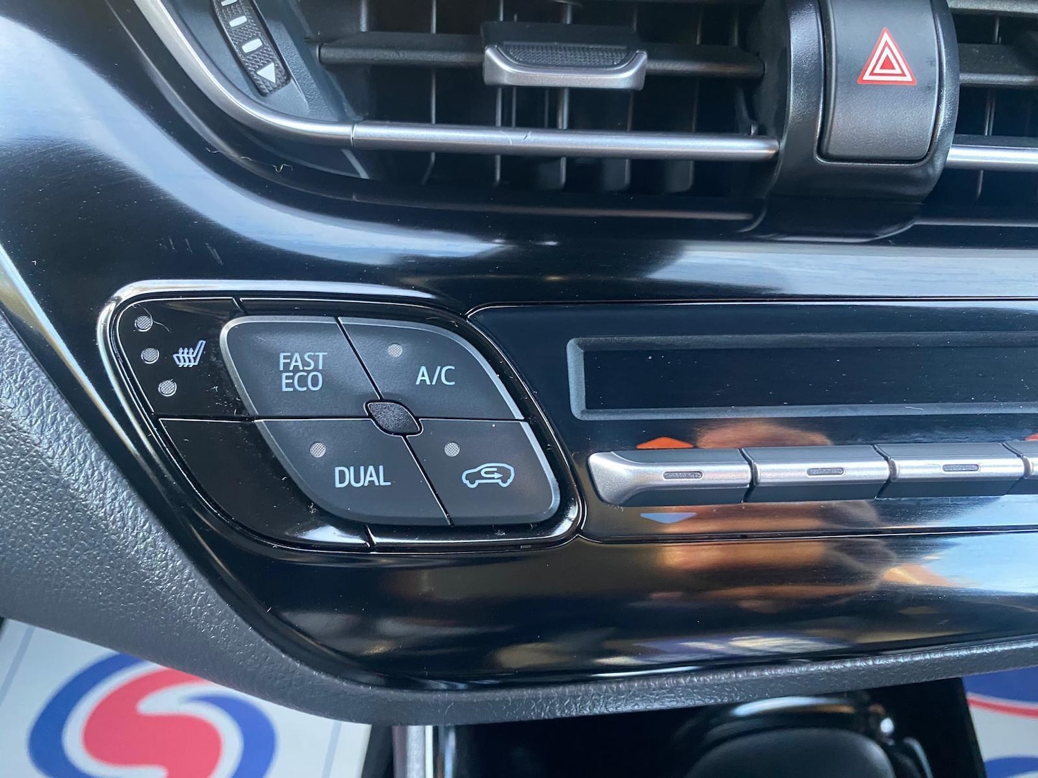 Used Toyota C-HR 2022 for sale - 77009915: Photo 19