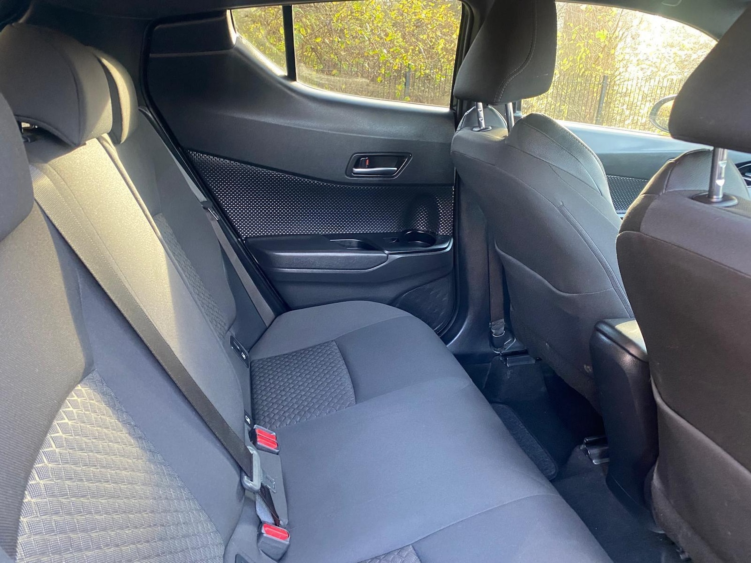 Used Toyota C-HR 2022 for sale - 77009915: Photo 28