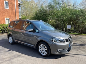 Used Volkswagen Touran 2015 for sale - 78220698: Photo