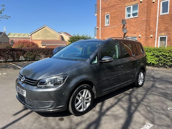 Used Volkswagen Touran 2015 for sale - 78220698: Photo