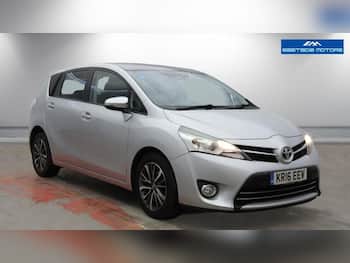 Used Toyota Verso 2016 for sale - 79659308: Photo