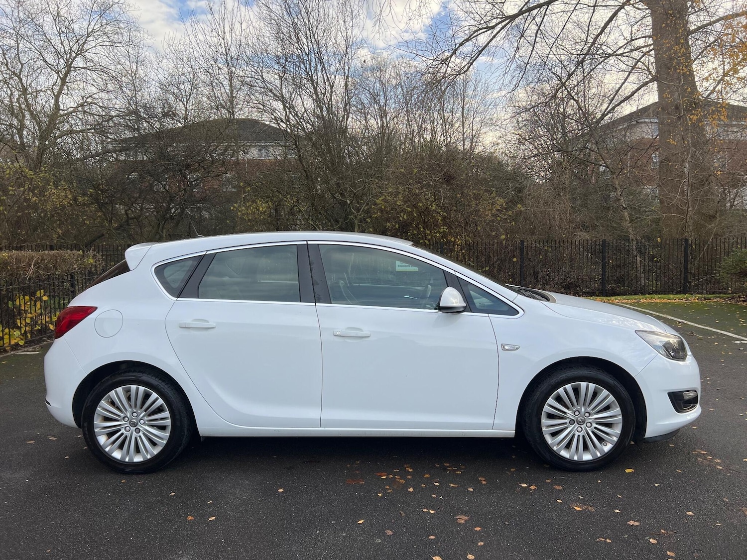 Used Vauxhall Astra 2015 for sale - 77145439: Photo 7