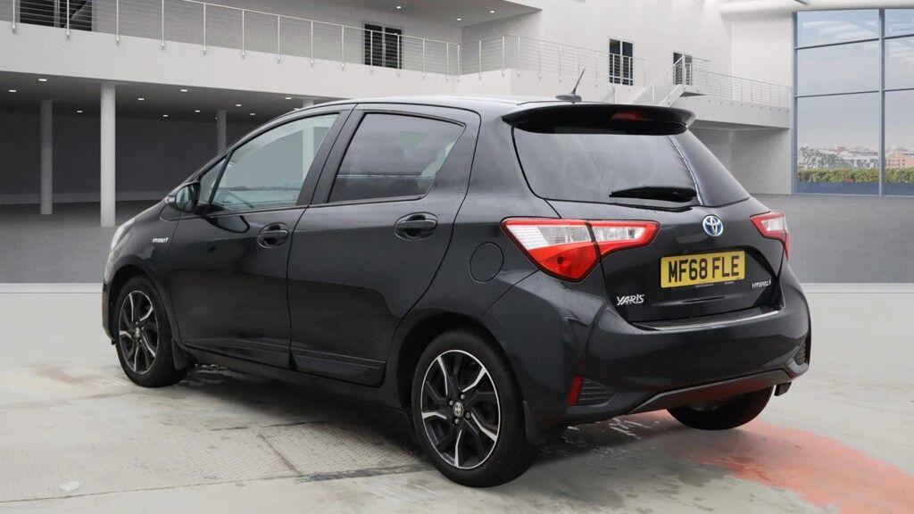 Used Toyota Yaris 2018 for sale - 77633815: Photo 9